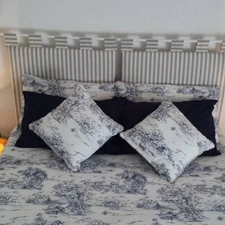 Amazing River View Apartment